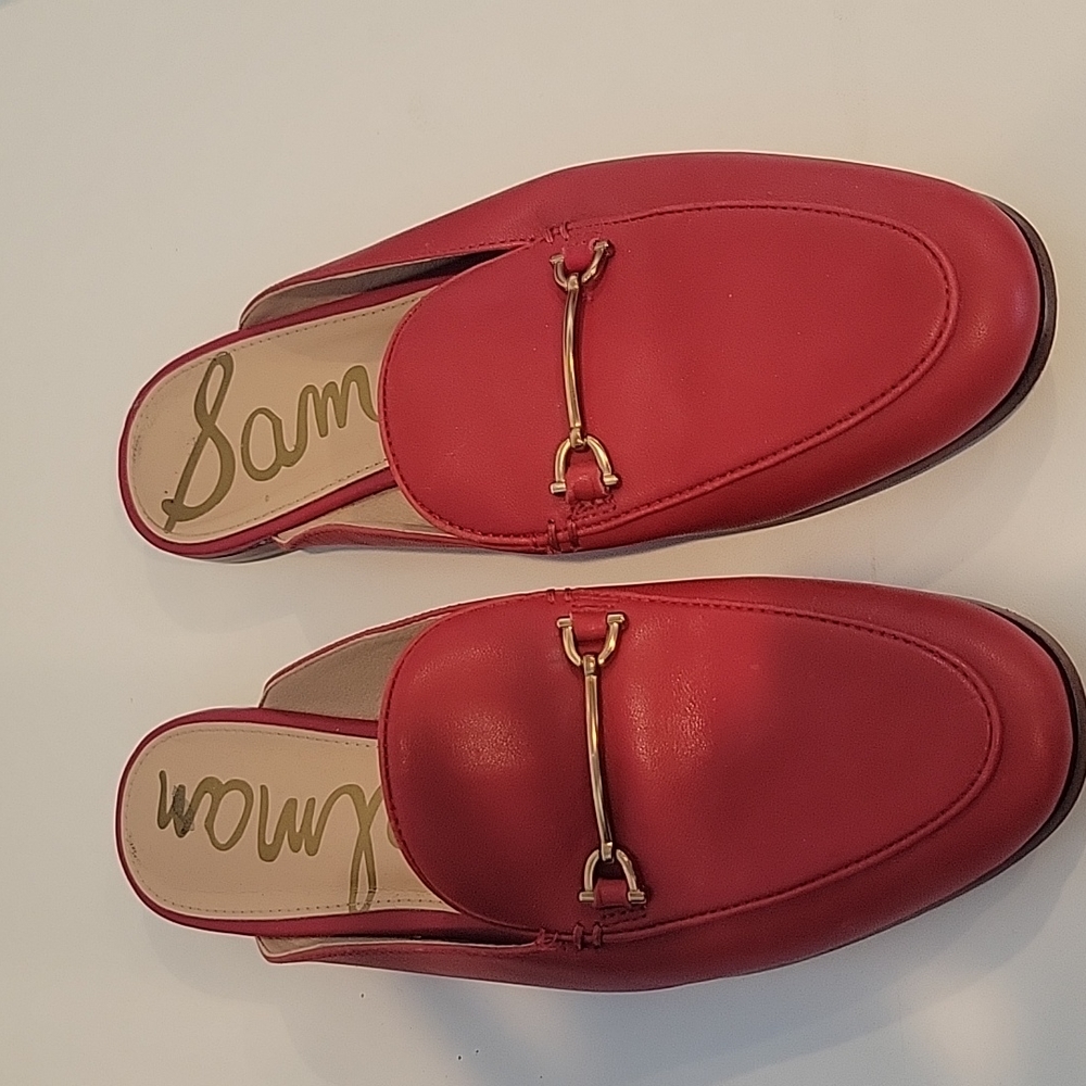 Red Loafer Slide